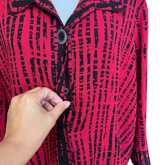 Ali Miles Printed Crinkle Button Front Tunic Blouse Top Plus Size 2X Black Work - Picture 4 of 10